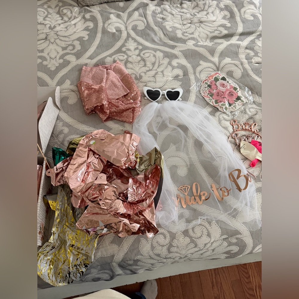 Bride to Be Bachelorette Party Set